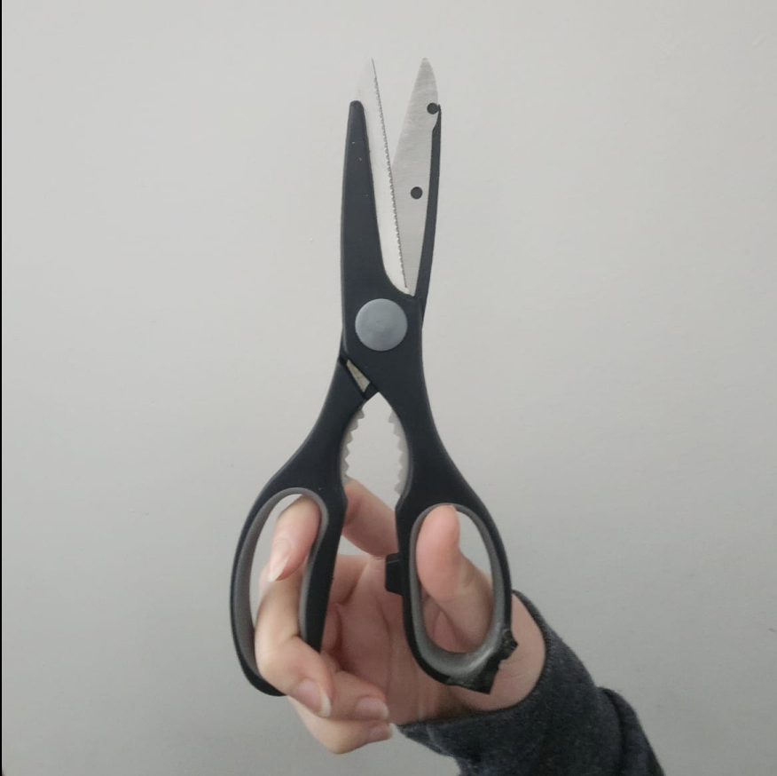 Scissors opening and closing